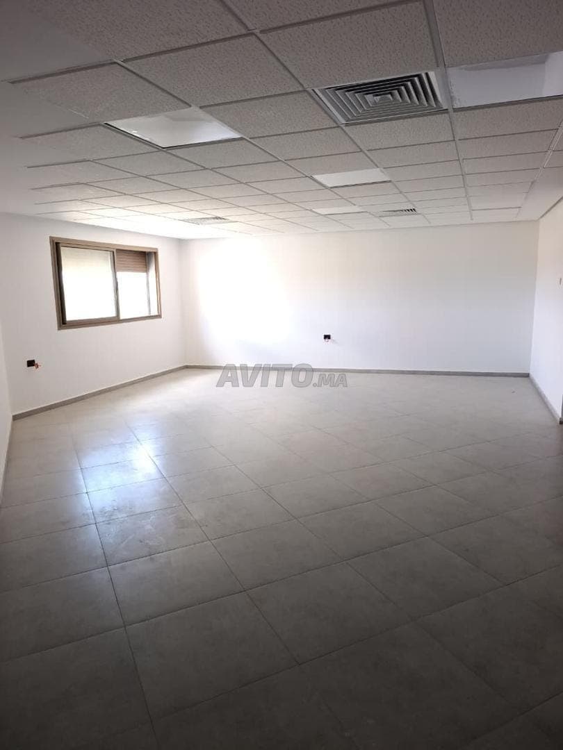 Commerciële ruimte 60m² te koop in Sala Al jadida