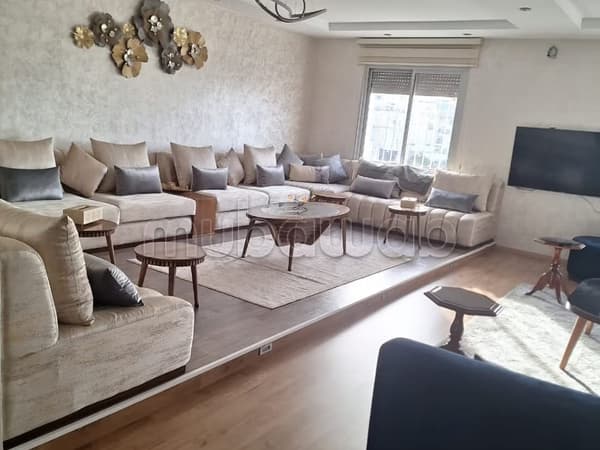 A vendre un joli appartement bien ensoleillé