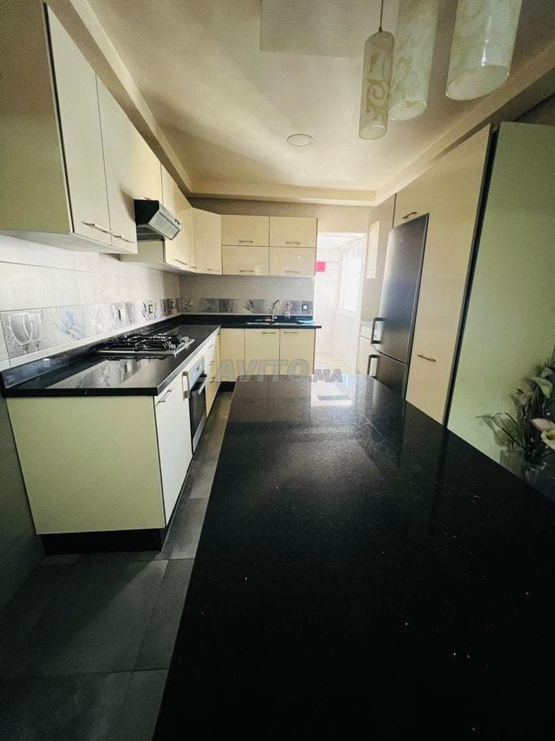 Appartement te huur 100 m² in Casablanca