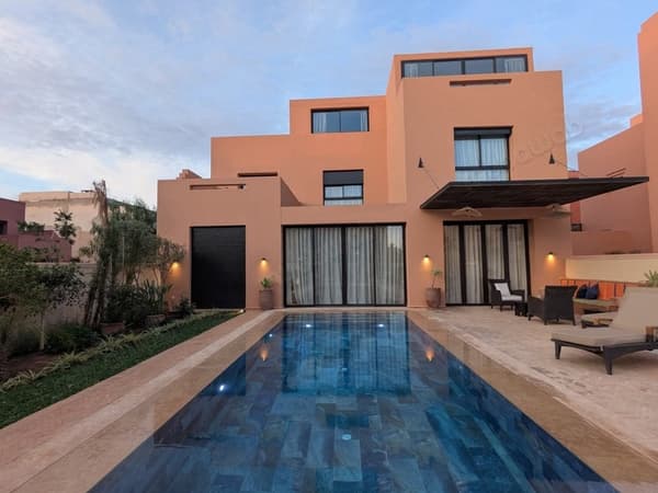 A vendre riad 4 suites golf al maaden