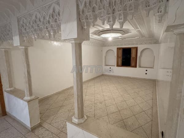 À louer – Étage de villa à Ariha