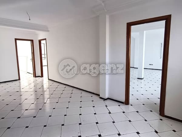Bureau à vendre 178 m² Racine Casablanca