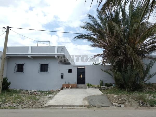 Huis en perceel met eigendomstitel te koop in Bonzal, Tétouan