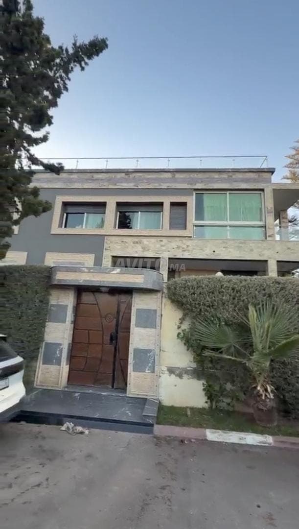 Schöne Villa zu verkaufen in Dar Bouazza, Nawras