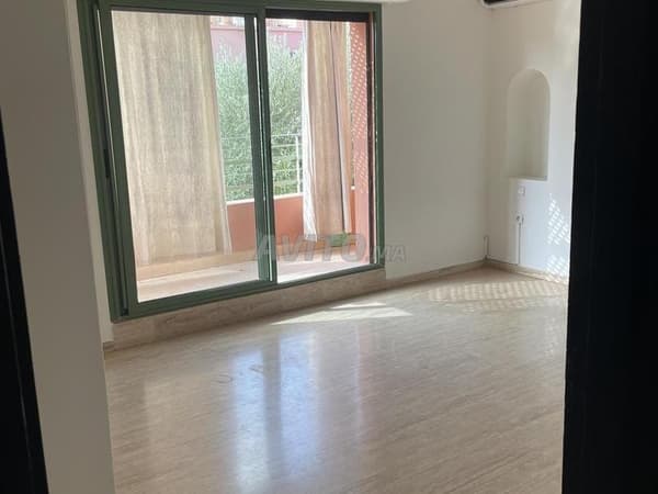 Villa pour location longue durée à Targa ,15 000dh