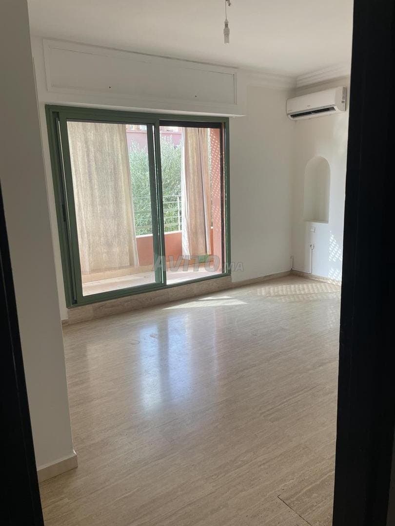 Villa pour location longue durée à Targa ,15 000dh