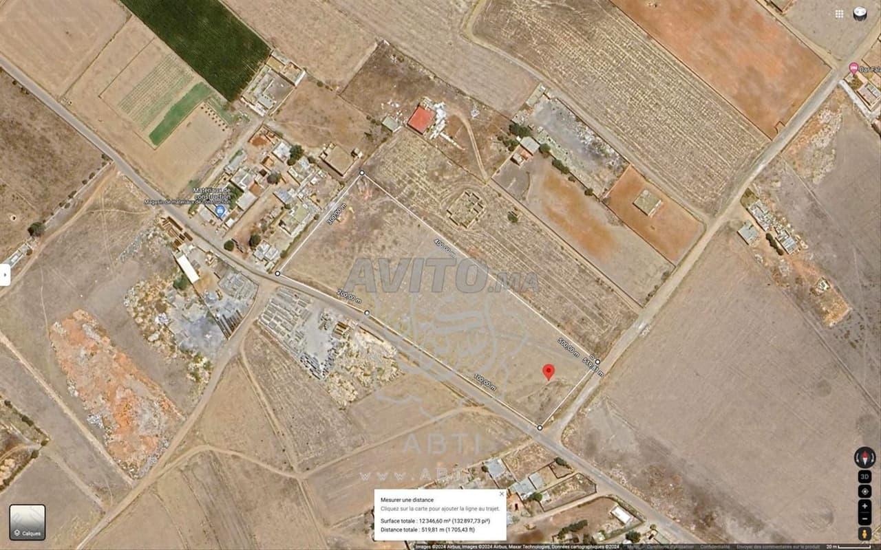 Terrain angle sur goudron 1,2 ha Chragui Bouskoura