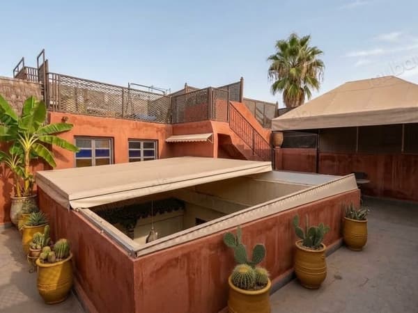Titled Riad 6 Bedrooms Premium Location Kasbah