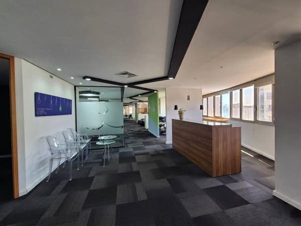 Bureaux 277 m² à louer à Casablanca Mers Sultan