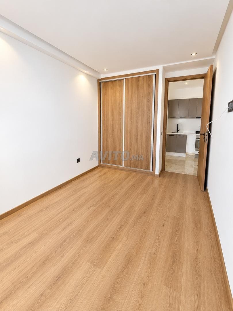 Studio neuf à louer quartier les hôpitaux