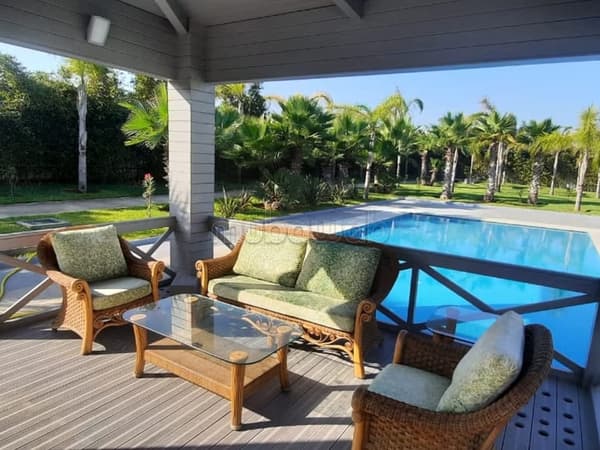 Villa ultra luxe à vendre 20 000 m²
