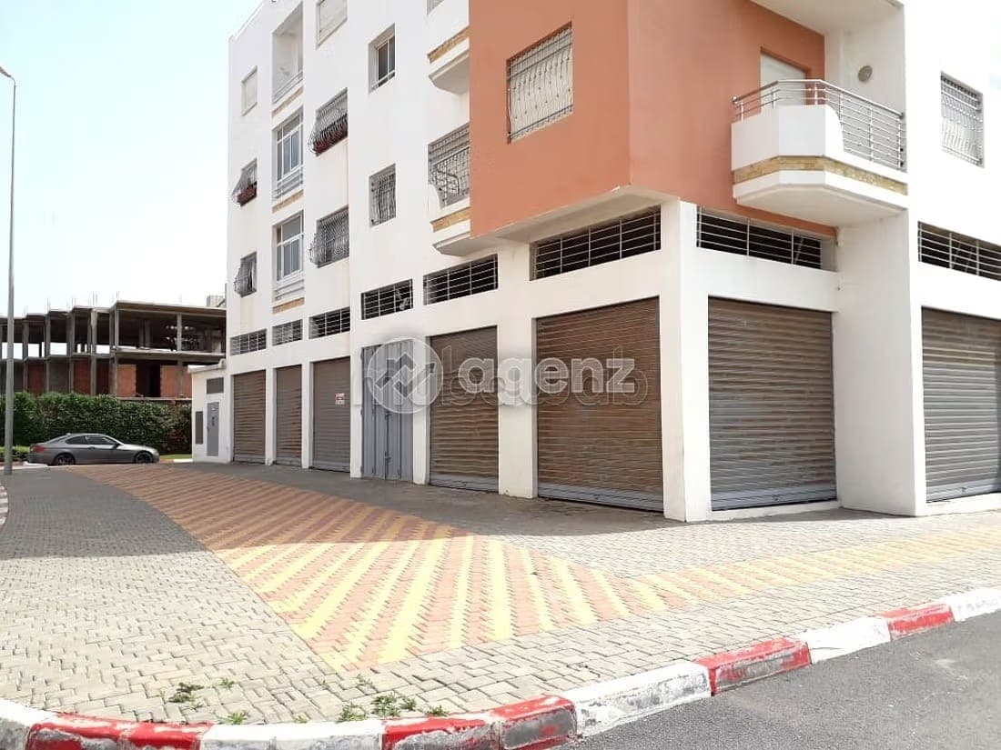 Commerce à vendre 31 m² Louizia Mohammedia