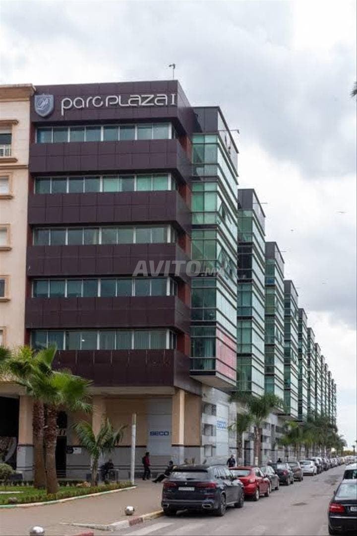 Bureaux bien aménagés à louer sur parc