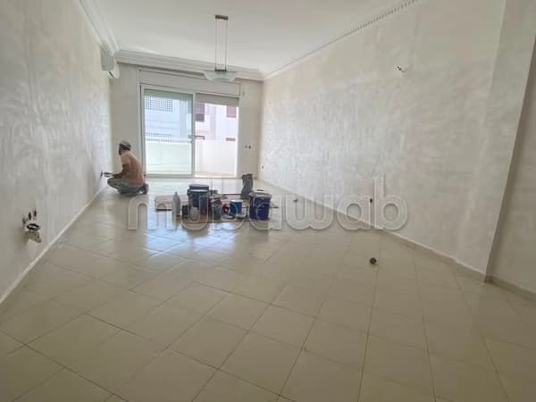 Location Appartement Vide sur avenue annakhil