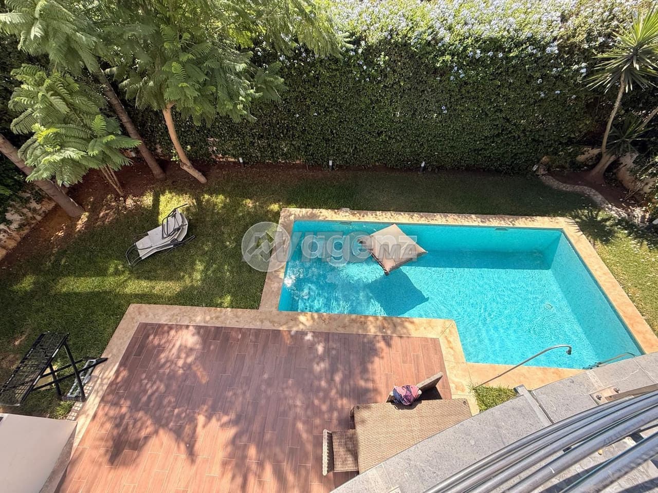 BOU-BO-1115 - Villa à vendre à Bouskoura