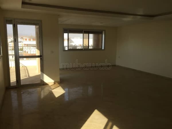 Bel appartement 220m2 a founty sonaba
