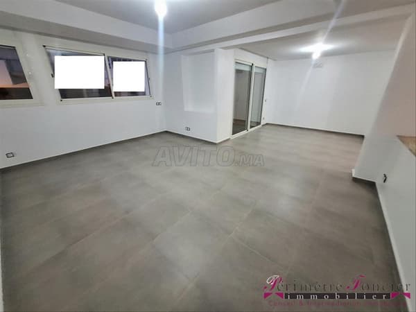 RACINE – APPARTEMENT MODERNE À LOUER 170 m²