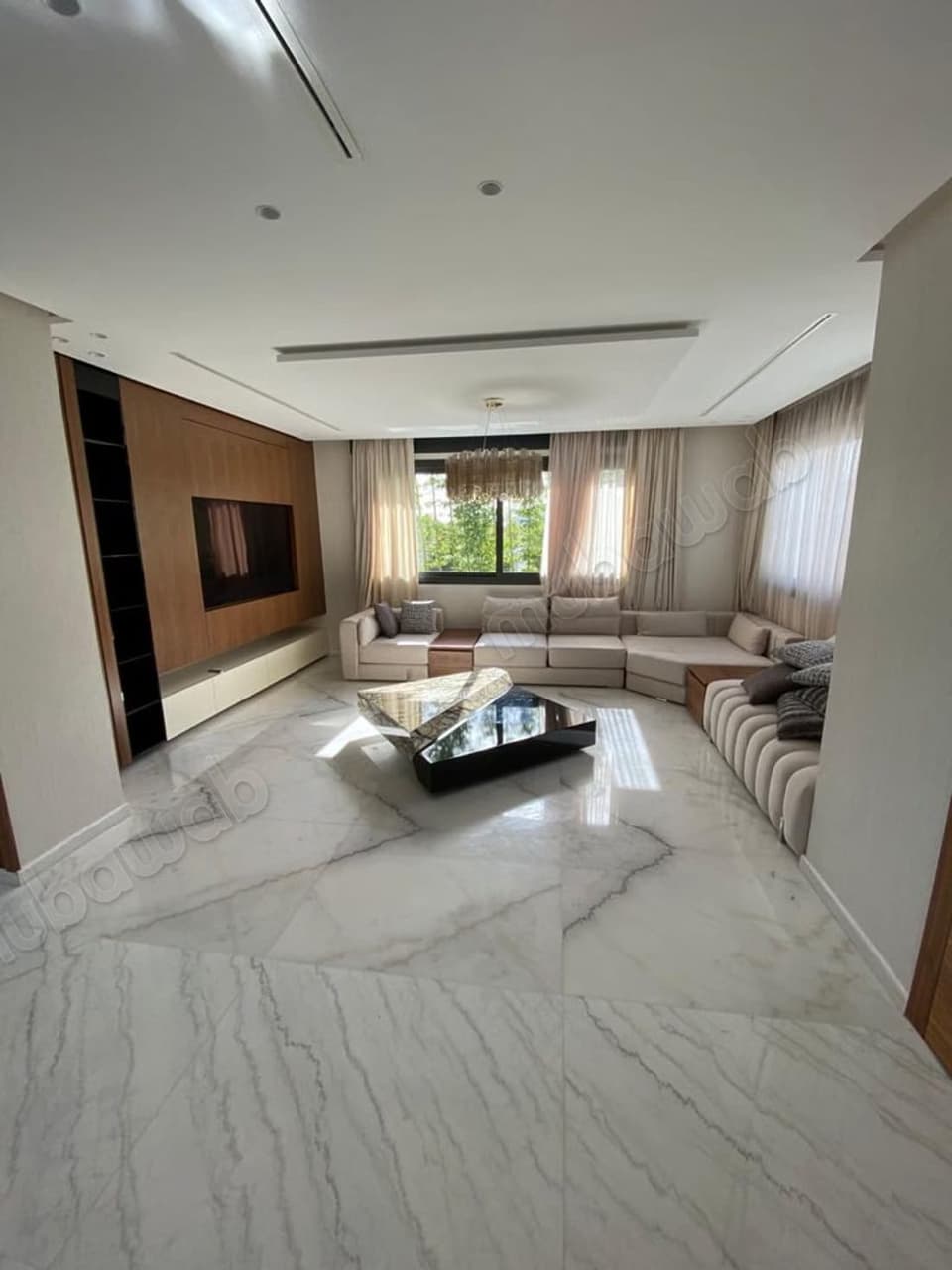 Location villa de luxe à Jbel Kbir. 4 belles chambres