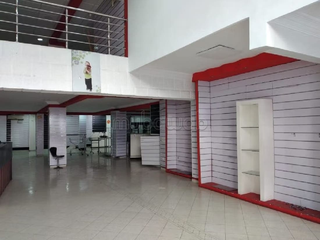 Local commercial en location sur Bd BIR ANZARANE