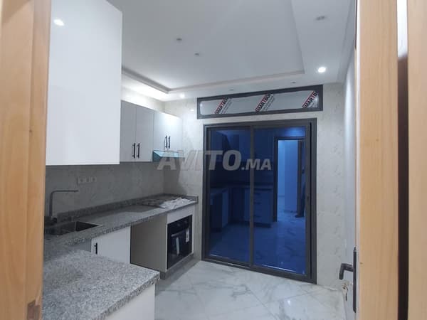 Appartement 72 m², ascenseur, garage, petit immeuble, Tanger Balia
