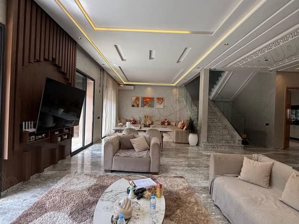 Vente Très Belle Villa Meublée Targa