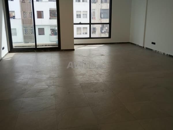 Bureau neuf à louer – Sidi Maârouf | 9 000 DH