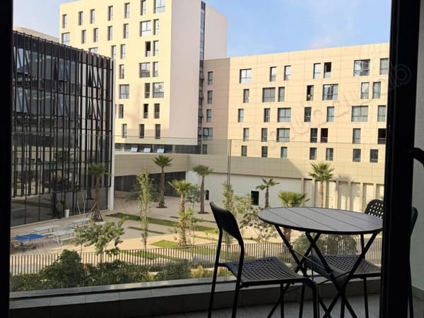 Appartement moderne à louer Casa finance city cfc