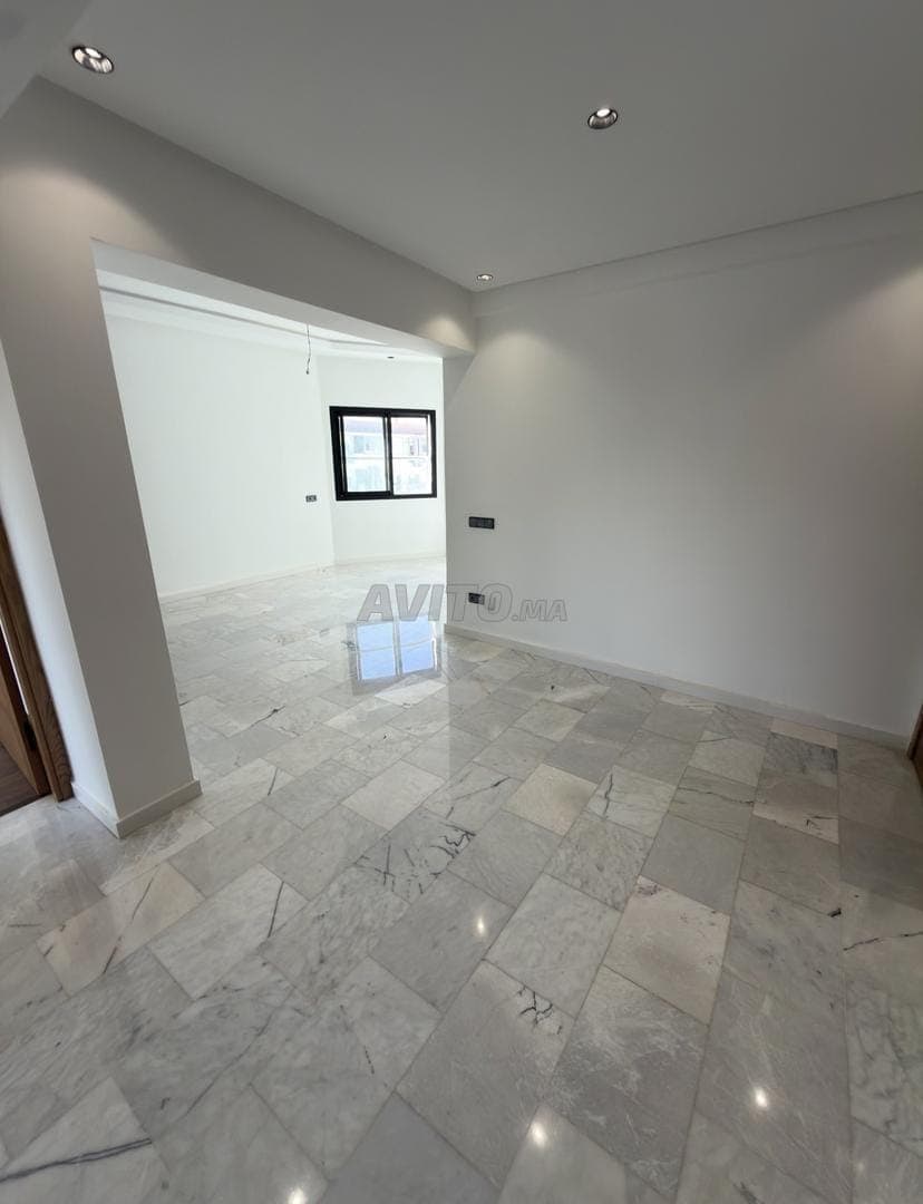 Appartement 2 chambres, piscine, résidence fermée