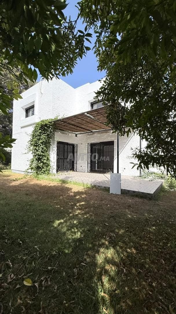 Uitzonderlijke Villa te Huur in Souissi Rabat