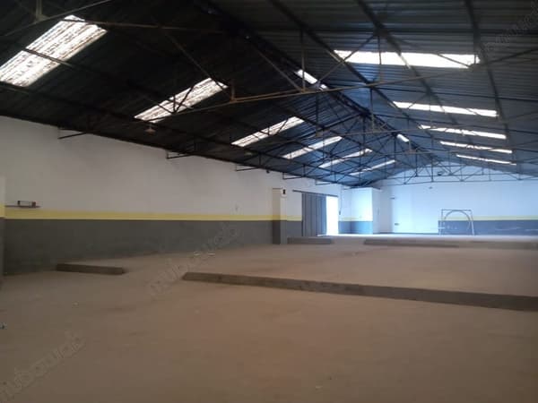Terrain industriel de 16000 m² Témara