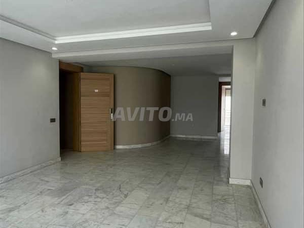 186163-شقة للكراء بثمن 8500 درهم في Les Princesses