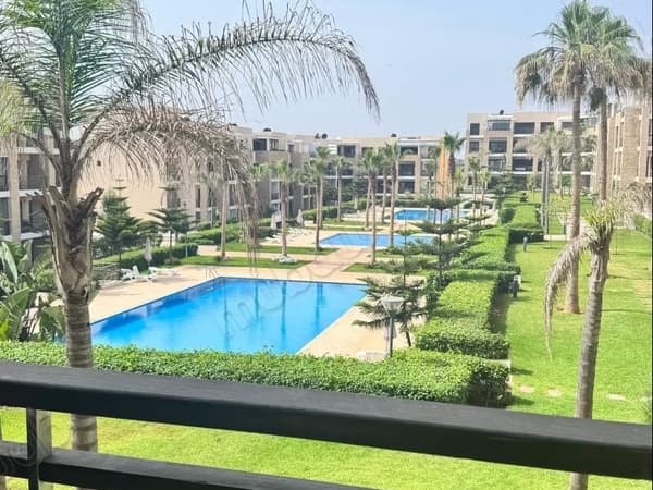 Appartement haut standing plage des nations. 2 chambres agréables. Avec ascenseur et…