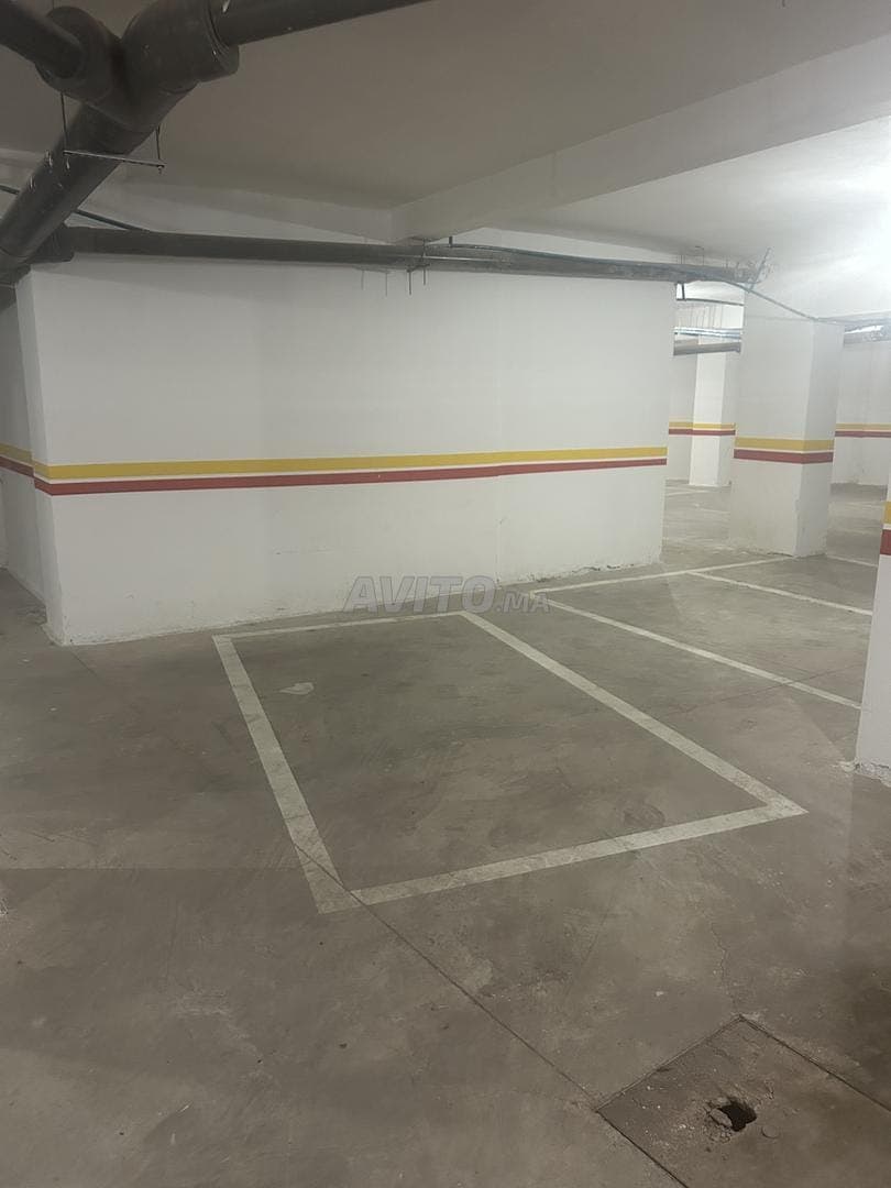 Place de parking en sous-sol sécurisée – Guéliz