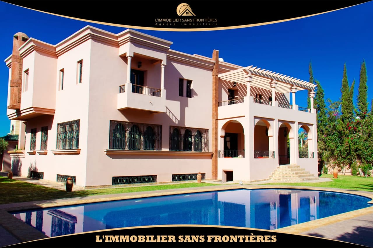 Villa résidentielle à vendre à Targa, 1230 m², Marrakech