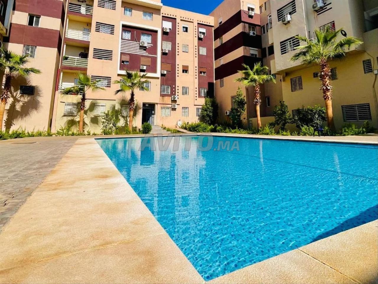 Appartamento in vendita con piscina