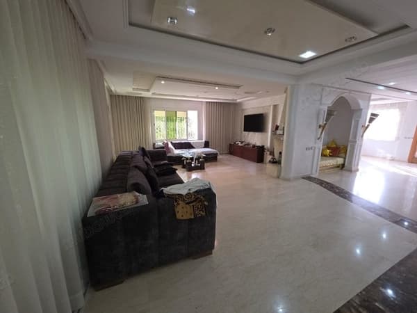 Villa for sale