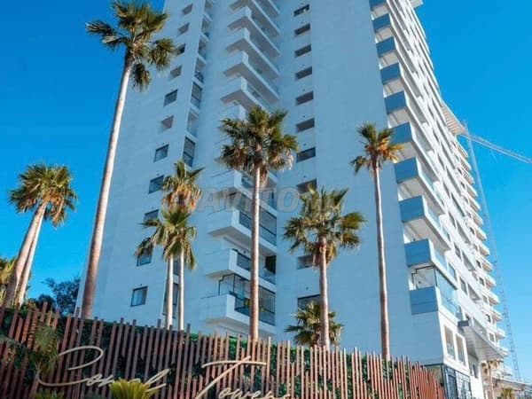 APPARTAMENTO NUOVO CON VISTA SUL MARE IN VENDITA