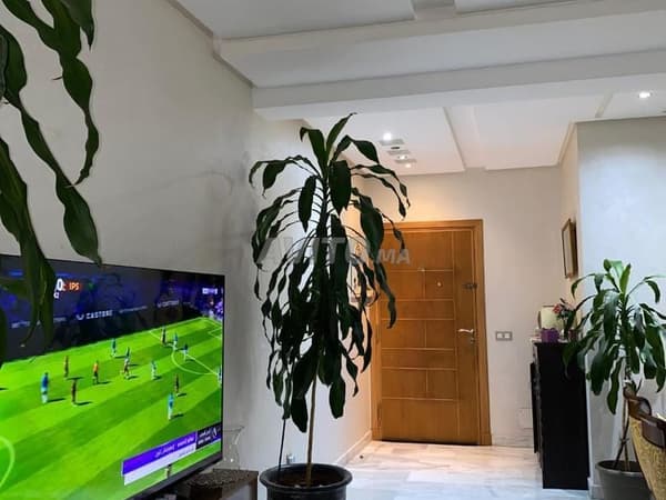 Apartment 119m2 in a residence .
