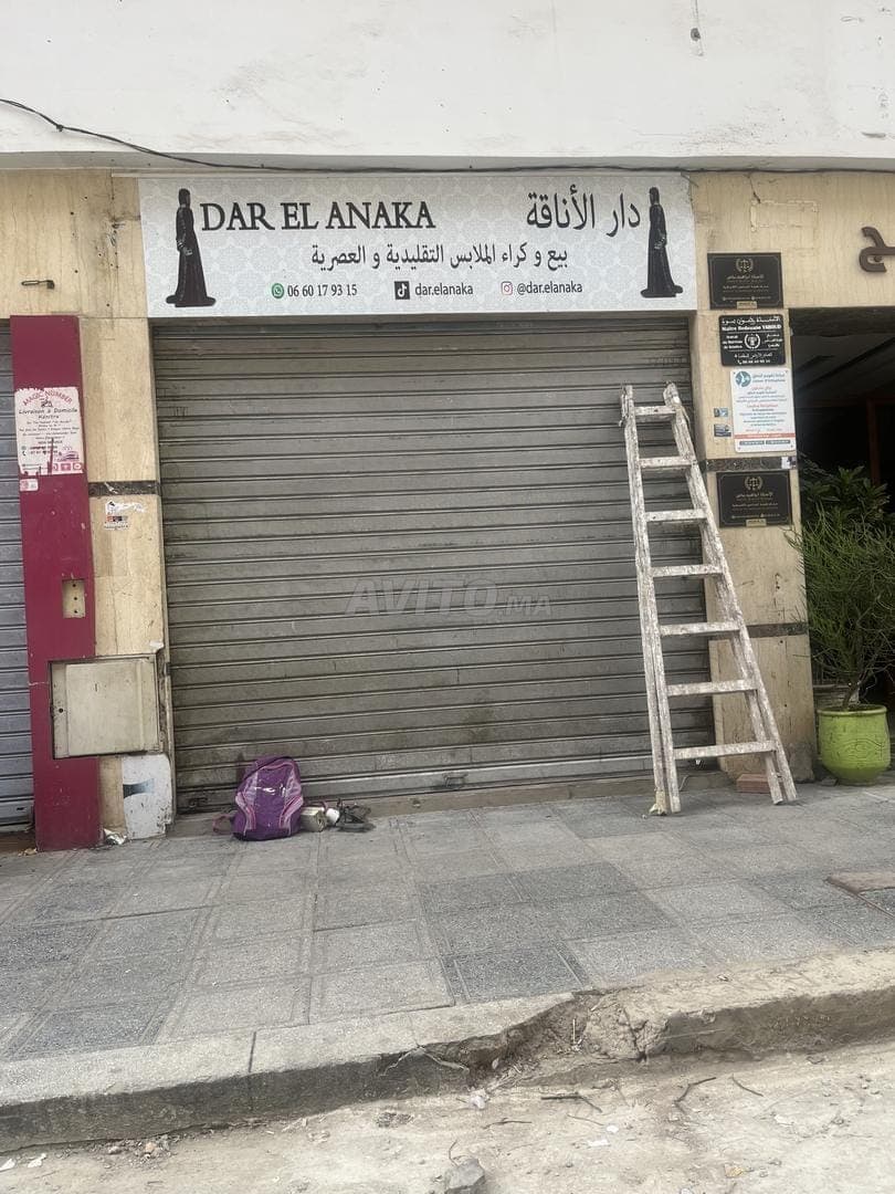 MAGASIN À LOUER MIMOSAS