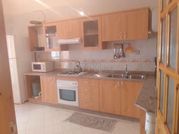 Appartement à louer 103 m² vide 1er étage Amal 4000 DH