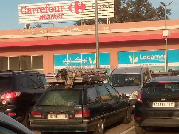 Winkel te huur 35m tegenover Carrefour Tamgounate