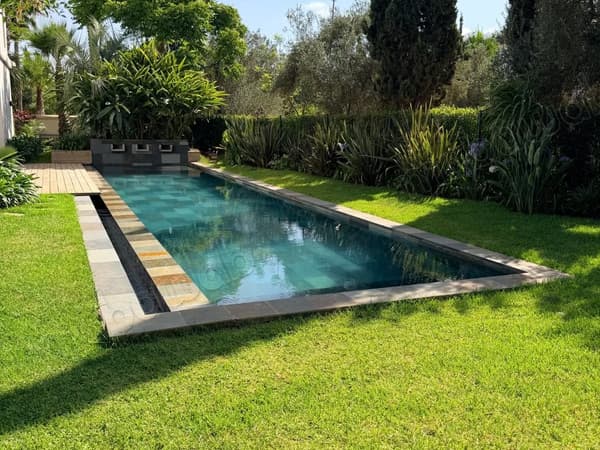 Superb villa Bouskoura first line on the golf