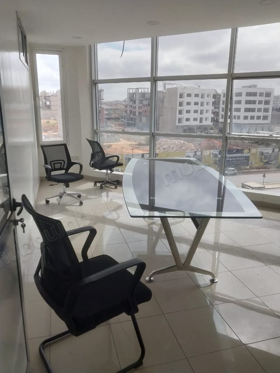 In affitto – Ufficio su Abouab Oulfa