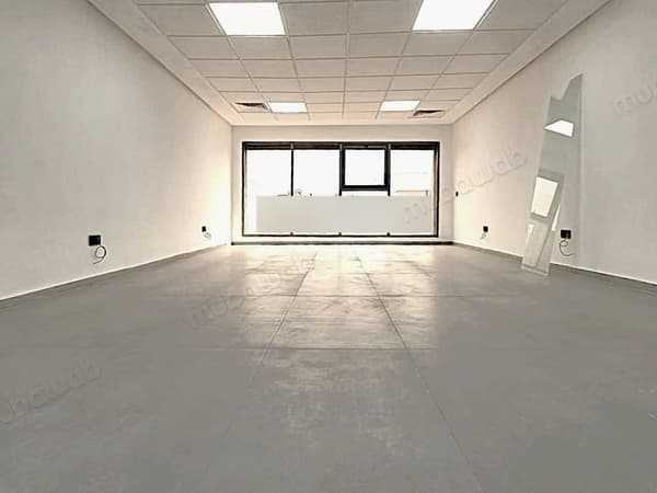 Nieuw kantoortableau Afgewerkt Airconditioned 49m² Maarif Extension