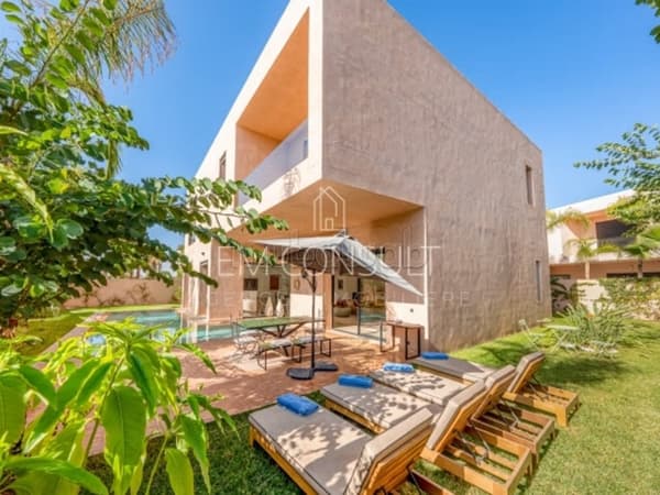 LOCATION – Villa d’architecte 4 chambres 350 m² –