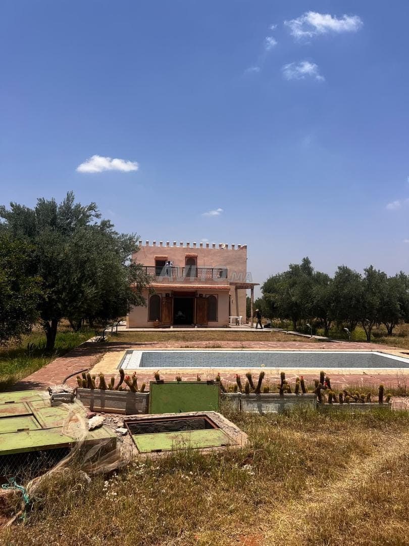 1.5-hectare titled farm for sale on Route de l'Ourika, Marrakech
