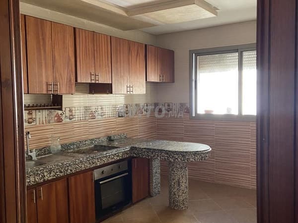 Étage villa 124 m² à côté de Zaytouna