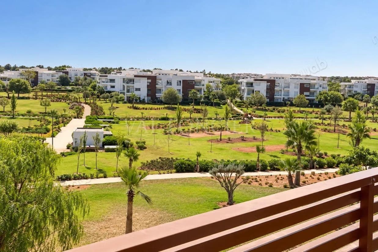 Vente Appartement 156m2 3chambres avec terrasse sans vis à vis Bouskoura Ville Verte