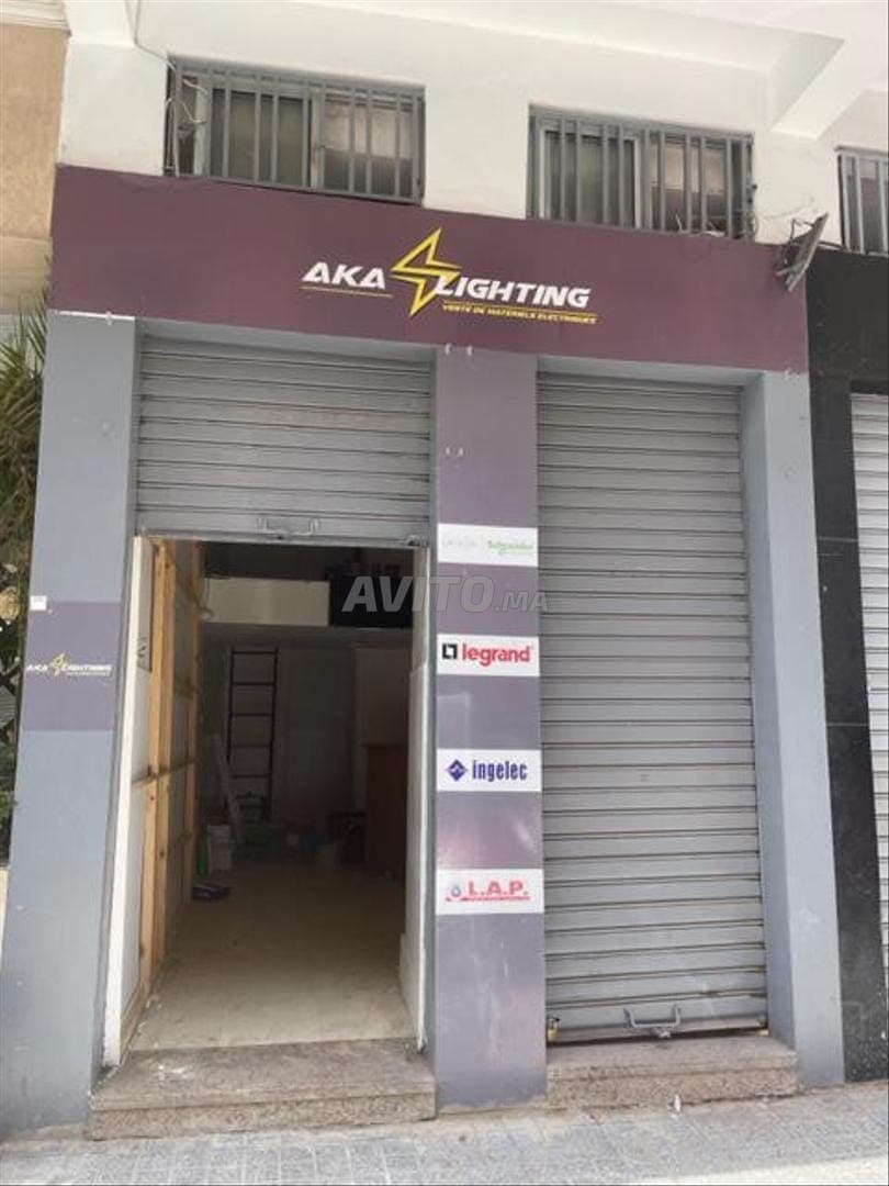 Magasin presque neuf à vendre