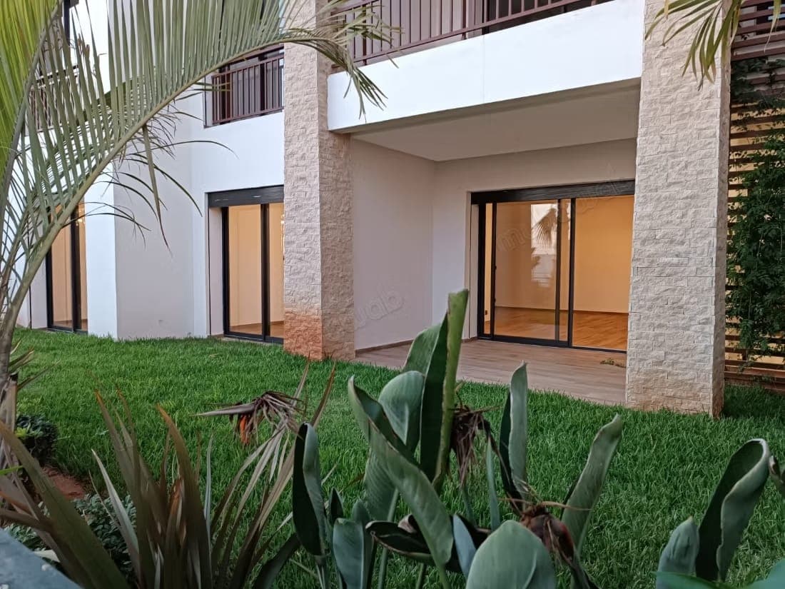 Rez de jardin premium avec jardin à Dar Bouazza